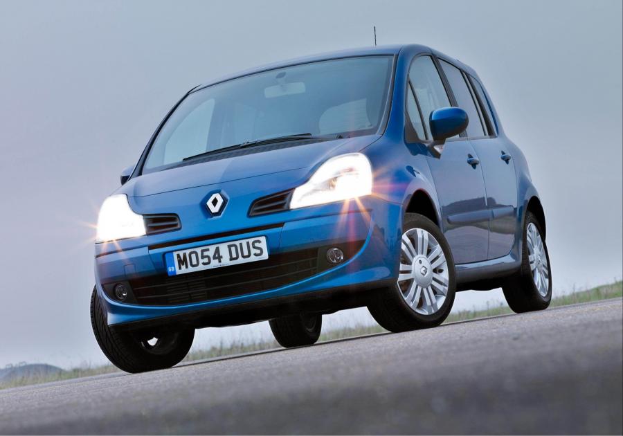  Renault Modus 2009 года  (фото 9 из 11)